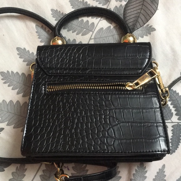 👝Aldo Crossbody 👝 - Picture 8 of 13